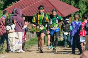 BIB: 
                            <button type="button" onclick="openModal(26695478)" class="btn btn-primary btn-sm float-right btn-popup" data-toggle="modal" data-target=".modal-high-quality">
                        <i class="fas fa-shopping-cart"></i> Add to Cart
                    </button>
                                            <button type="button" onclick="isThisMe(26695478, true)" class="btn btn-success btn-sm float-right btn-popup btn-isme hidden" data-toggle="tooltip" data-placement="bottom" title="นี่คือรูปของคุณใช่ไหม คลิกที่นี่เพื่อเอาเข้าอัลบั้ม">
                        <i class="fas fa-plus"></i> Add to album
                    </button>
                    <button type="button" onclick="isThisMe(26695478, false)" class="btn btn-warning btn-sm float-right btn-popup btn-isnotme hidden">
                        <i class="fas fa-ban"></i> Remove from album
                    </button>